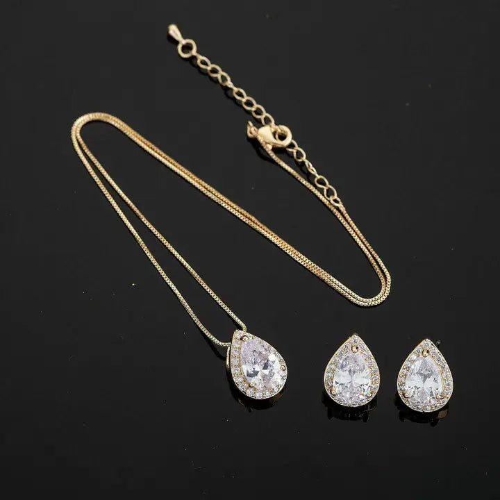 Teardrop CZ Jewelry Set – Necklace & Earrings
