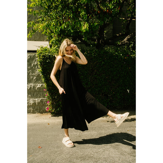 Black Wide-Leg Jumpsuit – Super Soft Oversized Fit with Pockets
