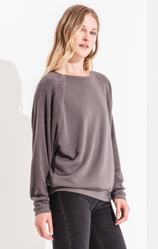 6020 Argo Crew Charcoal