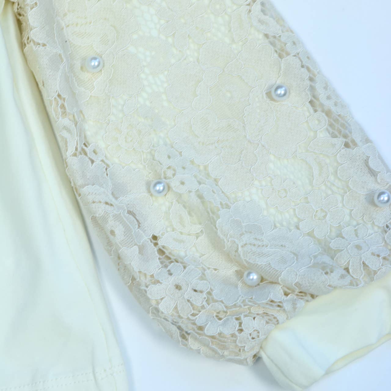 Girls Pearl/Lace Lantern Sleeve Top