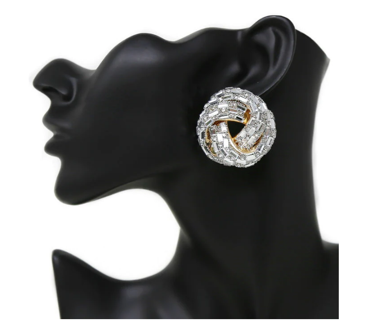 Chunky Knot Stud