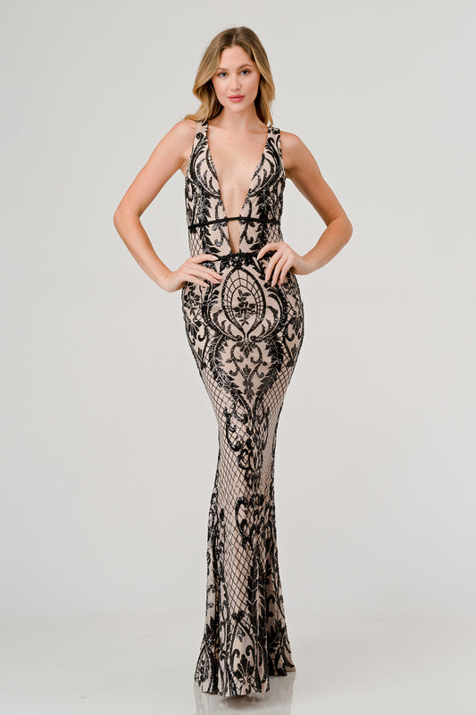 Extreme Plunge Black/Nude Gown