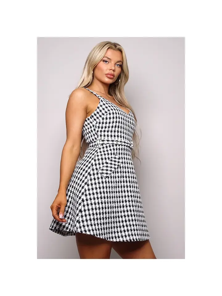 Sleeveless Checkered Tweed Belted Dress with V-Neck and Square Buckle