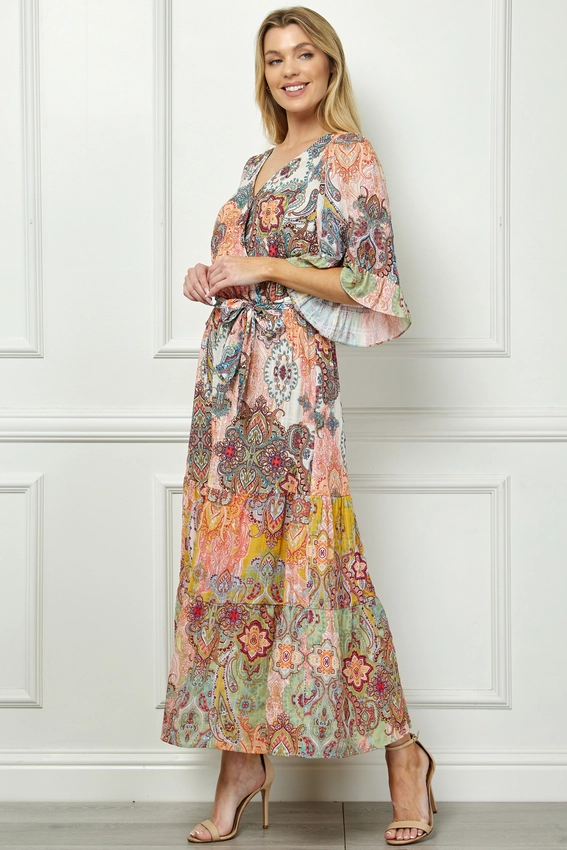 Romantic Print Ruffle Sleeve Maxi Dress – Flowy & Chic L Romantic Print Ruffle Sleeve Maxi Dress – Flowy & Chic L