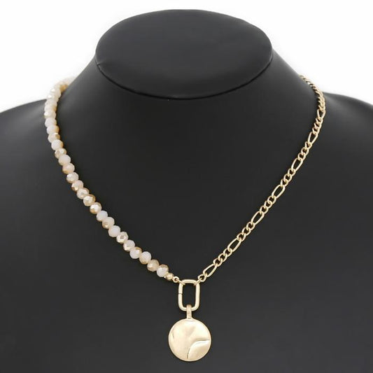 Pearl/Glass Beaded Figaro Link Chain Hammered Metal Coin Pendant Necklace - Peach