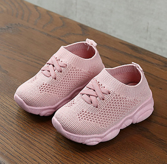 Toddler Trendy No-Tie Sneakers – White or Pink