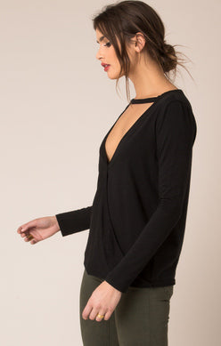 Keyhold Drape Blouse