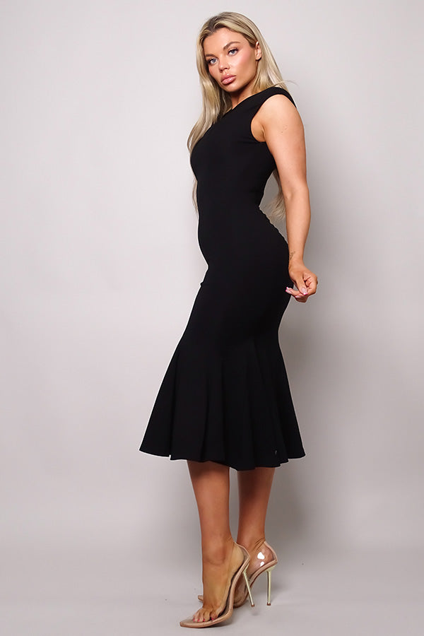 Black Midi Trumpet Dress – Sleeveless Fitted Silhouette with Flared Hem