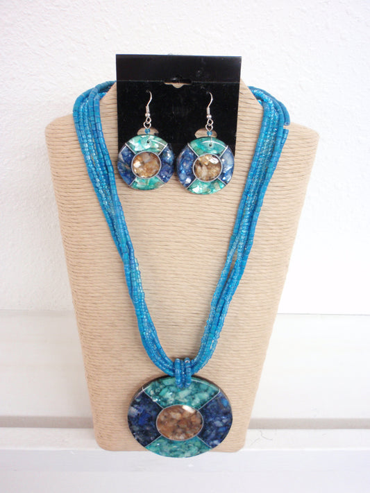 Peacock Seed Bead & Shell Necklace Set